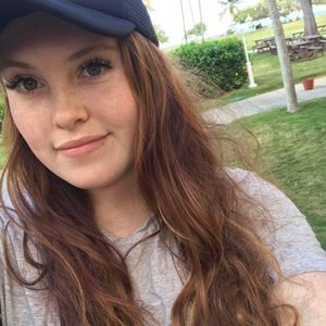 Meet your Posher, Sabrina